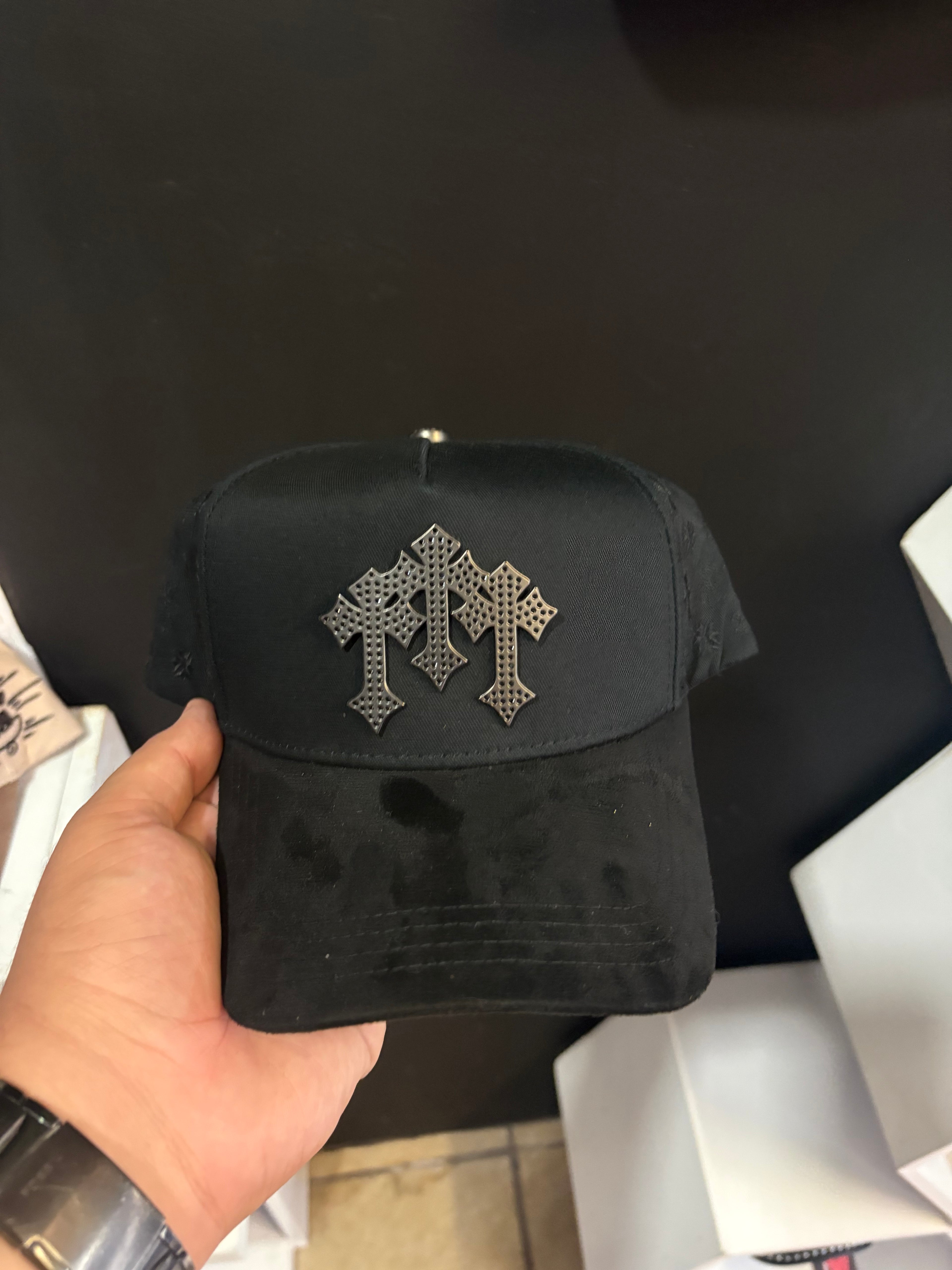 Barbas hats “Chrome black out”