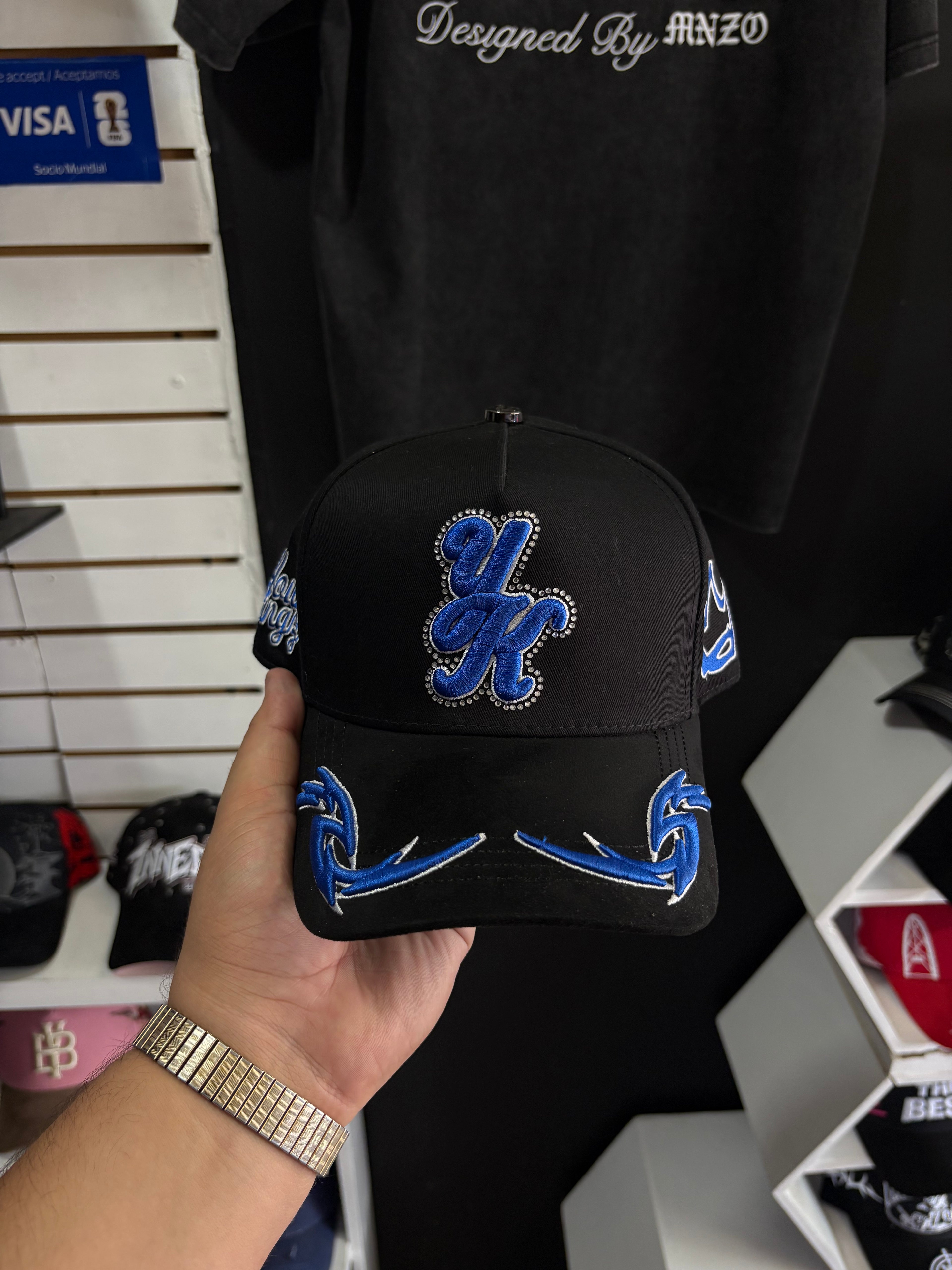 Báez x Mike towers